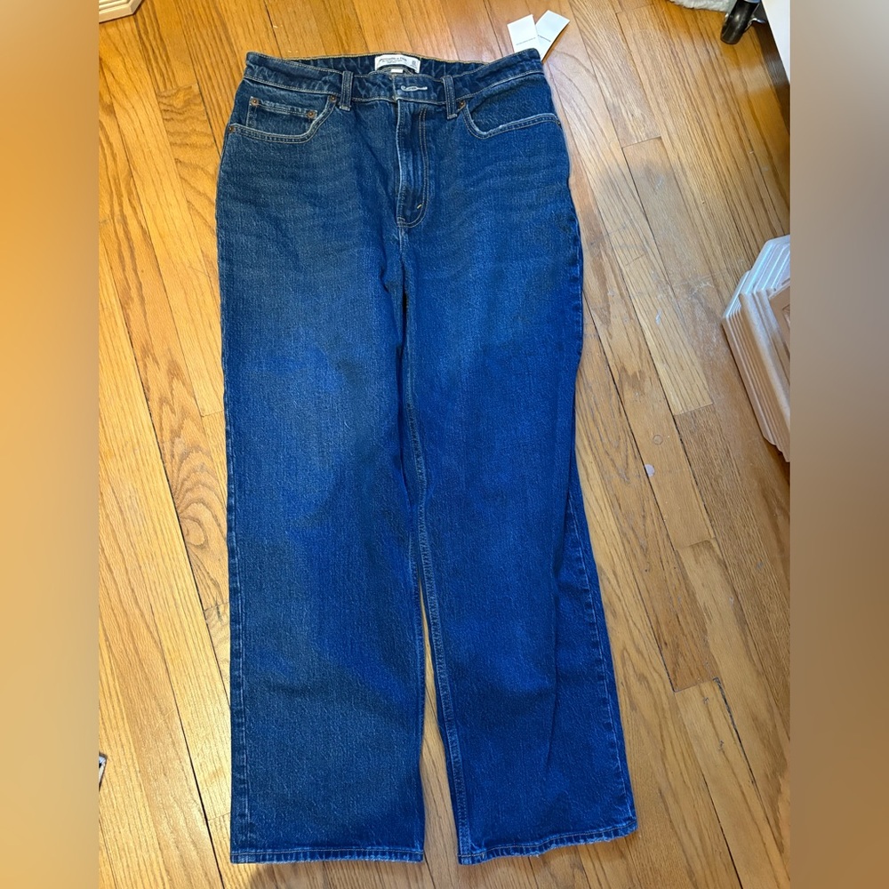 Abercrombie The Vintage Straight High Rise Curve Love Jeans